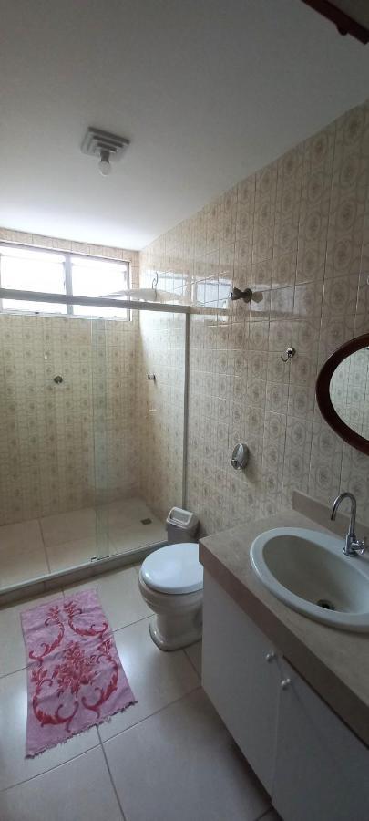 Quarto Individual Na Ary Parreiras Niterói Buitenkant foto