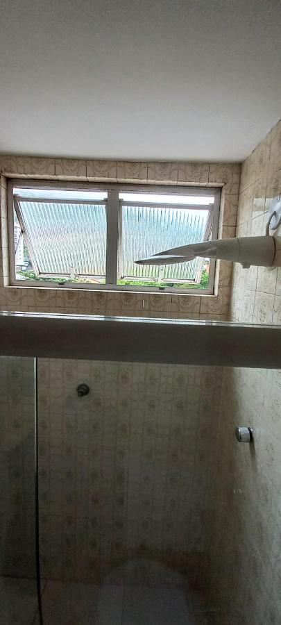 Quarto Individual Na Ary Parreiras Niterói Buitenkant foto